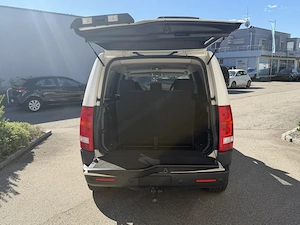 Land Rover Discovery 4 S 2.7 TDV6 7 Sitzer Bild 5