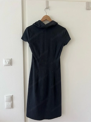 Dunkelgraues Kleid Bild 2