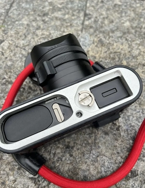 Leica Q2 in hervorragendem Zustand Bild 3