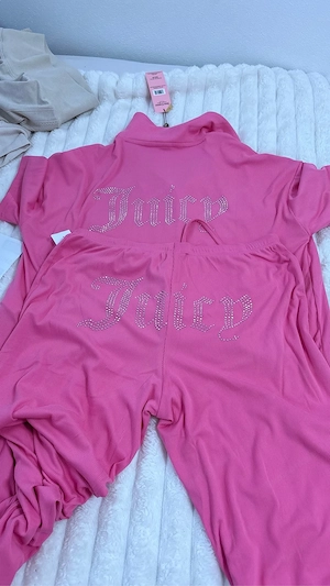 NWT Juicy Couture Rippstrick-Pyjama Set   Pink mit Strass   Gr.S Bild 4