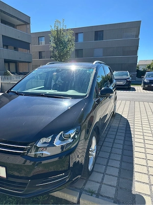 VW Sharan TDI DSG Automatik   7-Sitzer   Top Ausstattung Bild 2
