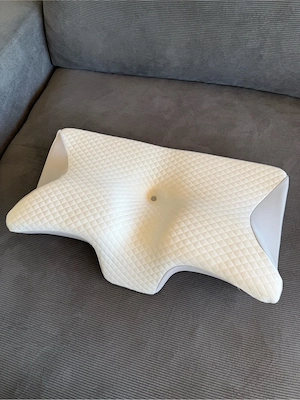 Orthopädisches Nackenkissen aus Memory-Schaum   Hervorragend für Seitenschläfer & Rückenschläfer
