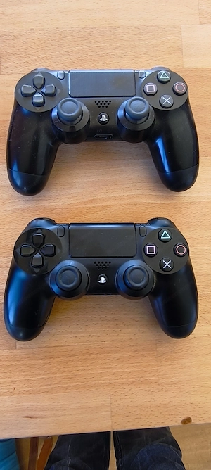 Playstation 4 inklusive 2 Controller Bild 2