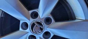 4x Winterräder Skoda Fabia   Pirelli Cinturato 185 60 R15 auf Alufelgen gebraucht Bild 9