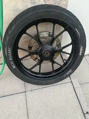 Vorder- und Hinterrad für Moped Bild 3