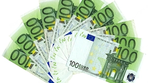 Kredi!te:und Investitionen zu sehr einfachen Konditionen 
