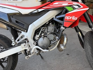 Moped Aprilia SX 50 Bild 2
