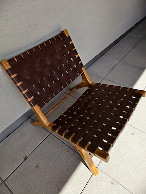 Teak Sessel mit Lederriehmen Bild 3