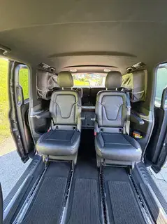 Mercedes-Benz V 220 d 4MATIC Avantgarde | VanEssa Camper  Familien-Van | Vollausstattung Bild 4