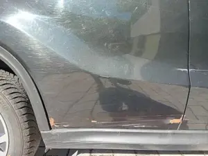 Suzuki Vitara, schwarz, Baujahr, Erstzulassung 2015 Bild 3