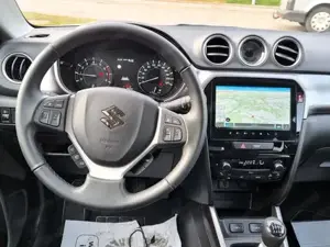 Suzuki Vitara 1.4 Mild-Hybrid ALLGRIP shine Tageszulassung Bild 4