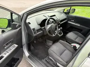 Mazda 5 Bild 4