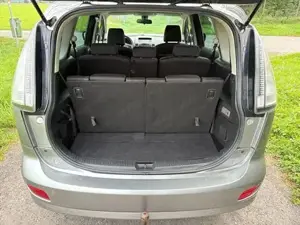 Mazda 5 Bild 8