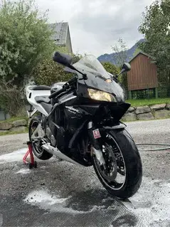 Honda cbr600rr Bild 3