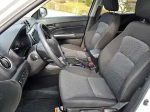 Suzuki Vitara Bild 8