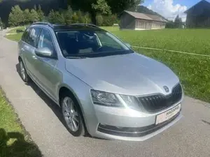 Skoda Octavia Bild 2