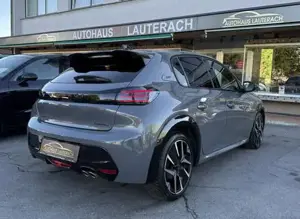 Peugeot 208 Bild 2
