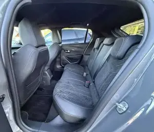 Peugeot 208 Bild 19