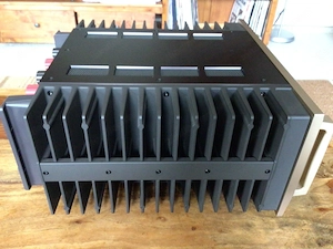Accuphase A 75 Endstufe Verstärker Bild 2