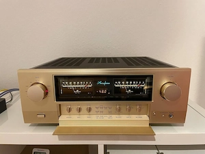 Accuphase E-4000 Vollverstärker Bild 2