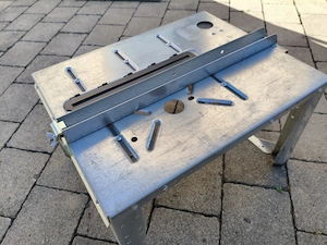 Maschinen Tisch Bild 2