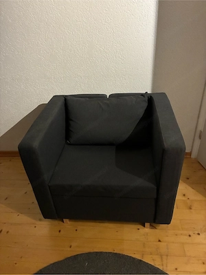 Sofastuhl zum Liege machen Bild 2