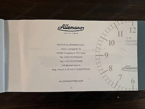 Armbanduhr mit Handaufzug in der Holzschatulle Bild 9
