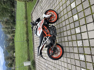 KTM 390 Duke