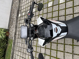 KTM 390 Duke Bild 6