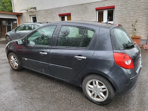 Renault Clio Diesel neu ÖAMTC vorgeführt Bild 6