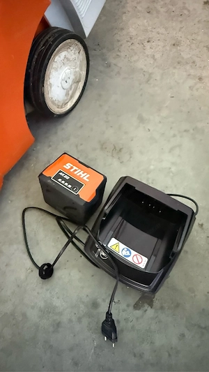 STIHL Akku-Rasenmäher RMA 239 C Set mit AK 20 und AL 101 Bild 4