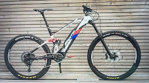 Einmalige Gelegenheit !   Exklusives E- Mountainbike Fantic  XF