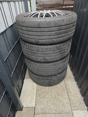 Stahlfelgen mit Radkappen 16 Zoll Bild 3