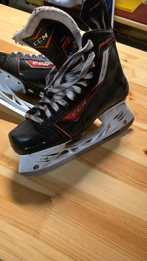 CCM Schlittschuhe Bild 4