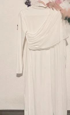 Elegantes weißes Wickelkleid Gr. 38 figurbetont
