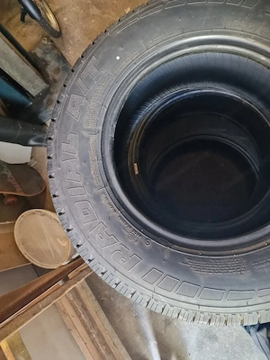 3 stück Reifen NEXEN 225 70 R15 C Bild 2