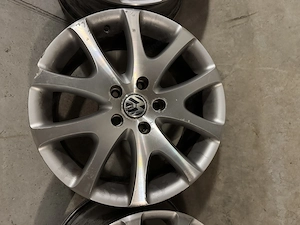 Original VW Touareg I (Typ 7L) 19 Zoll Leichtmetallfelgen Bild 3