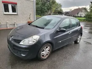 Renault Clio Bild 6