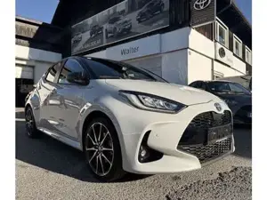 Toyota Yaris Bild 2