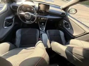 Toyota Yaris Bild 9