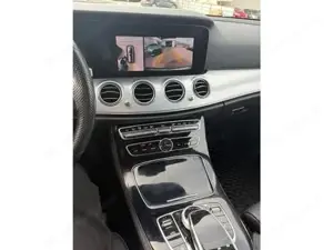 Mercedes-Benz E-Klasse Bild 5