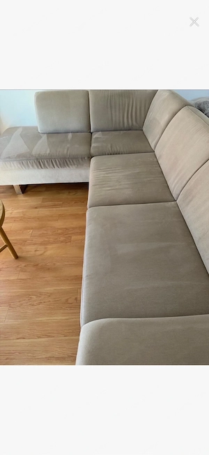 SOFA Mit Stauraum und Bettfunktion. Bild 3