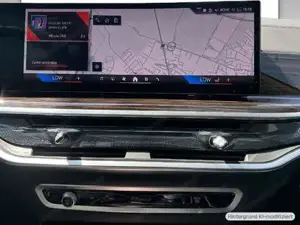 BMW X5 xDrive50e elektr. Anhängerkupplung // Luftfederung // Innovationspaket Bild 7