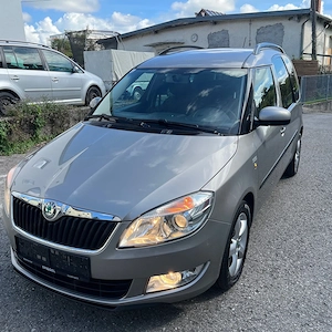 Skoda Roomster 1.6 TDI Klima PDC TüV Pickerl 03.27+4M Mehrzweckfahrzeug   Bild 3