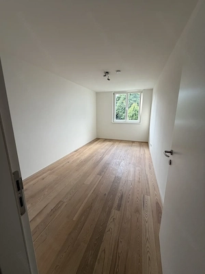 Hochwertige 3,5-Zimmerwohnung mit Loggia und Weitblick in Bregenz Bild 7