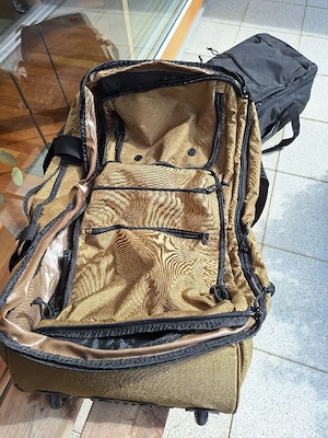Reisetaschen mit Rollen Bild 4