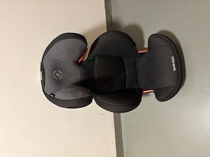 Maxi Cosi Kindersitz (15-36kg)