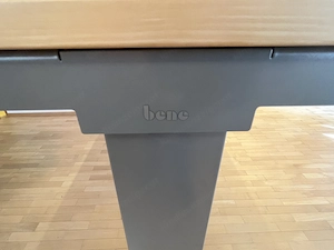 Bene höhenverstellbarer Schreibtisch Bild 2