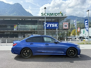 BMW 330i XDrive M-Sportpaket Aut. Bild 3