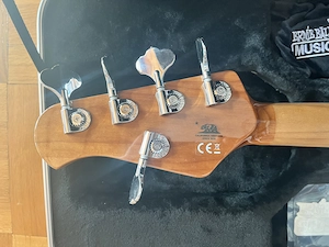 **Music Man StingRay Special 5 Saiter, Snowy Night, inklusive Koffer** Bild 6